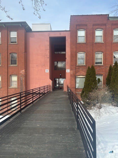 222 Williams Street E – photo 1 of 48
