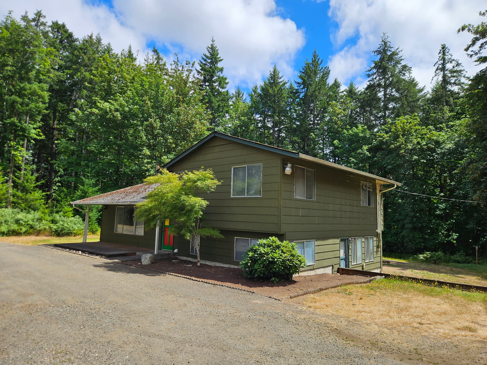1711 SE Binns Swiger Loop Rd – photo 1 of 13