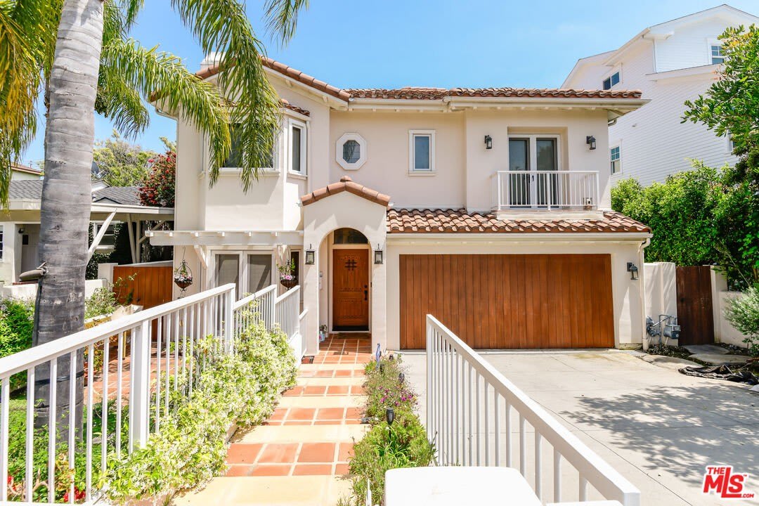 16790 Marquez Ave – photo 1