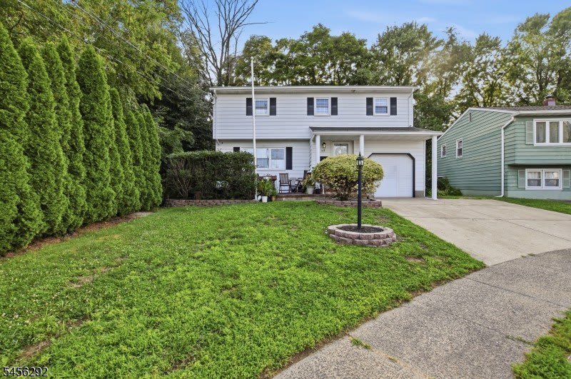518 Orchard Pl – photo 1 of 30