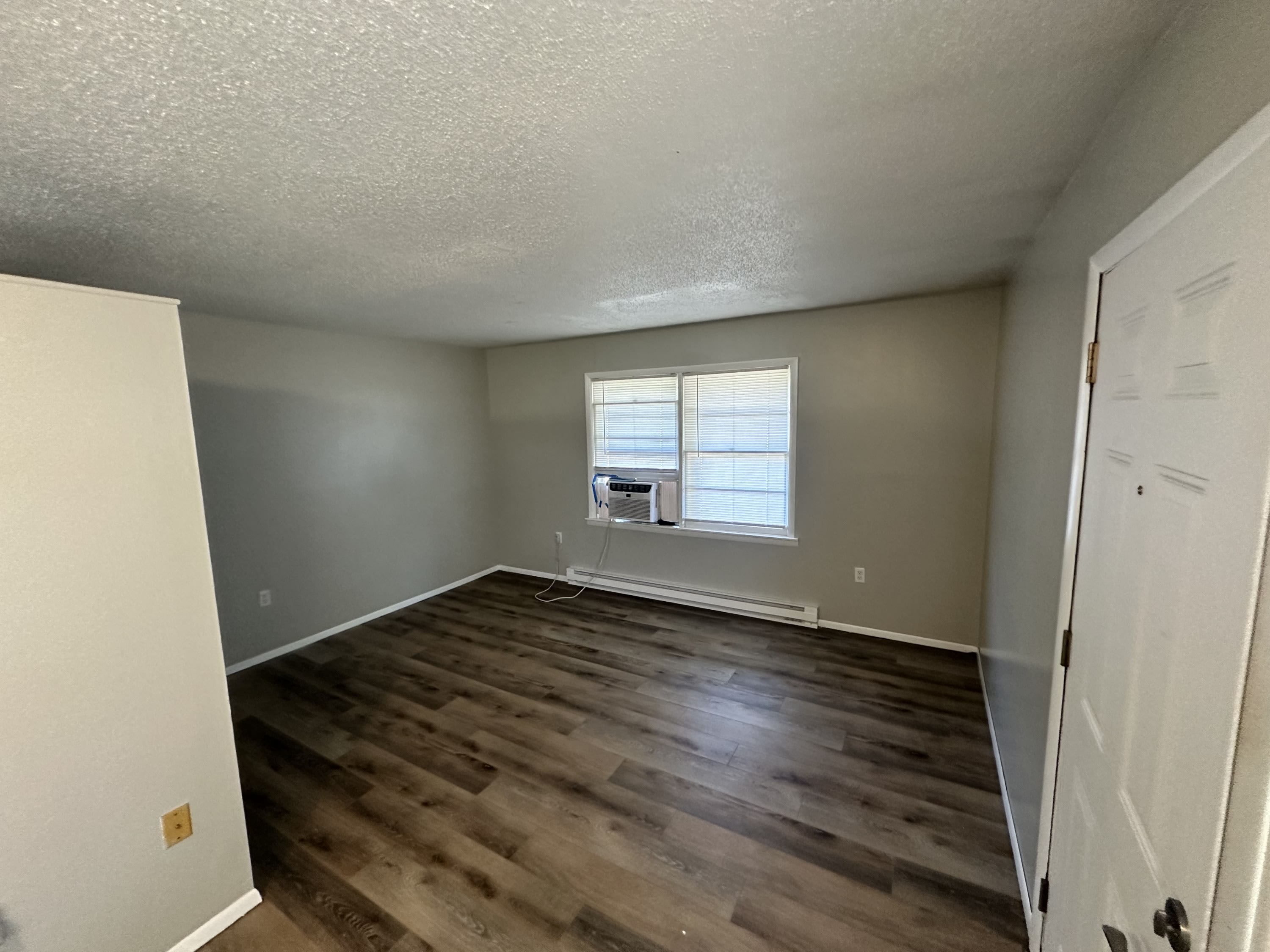 11320 Prairie Lane – photo 1 of 4