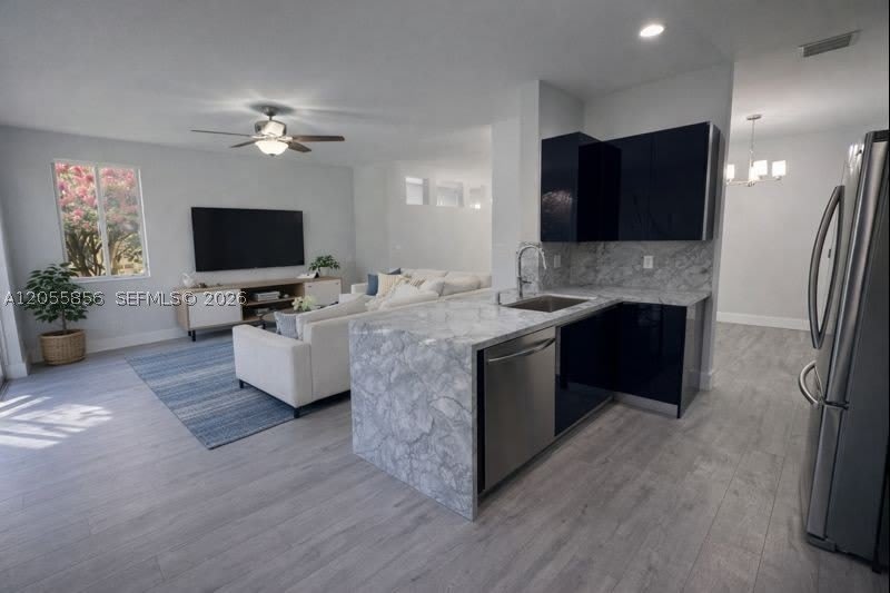 4319 Greenbriar Ln – photo 1