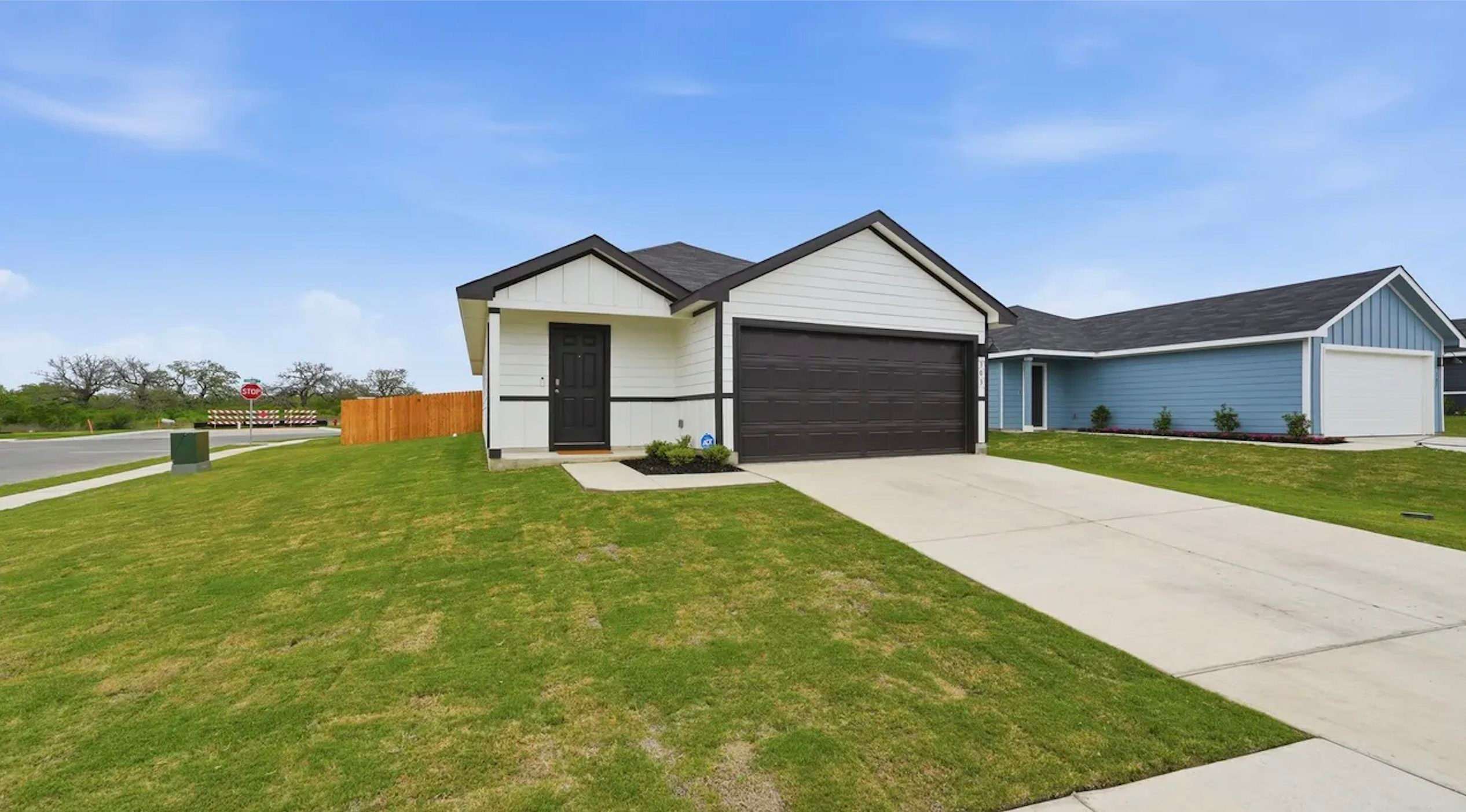 303 Wild Goose Dr – photo 1 of 17