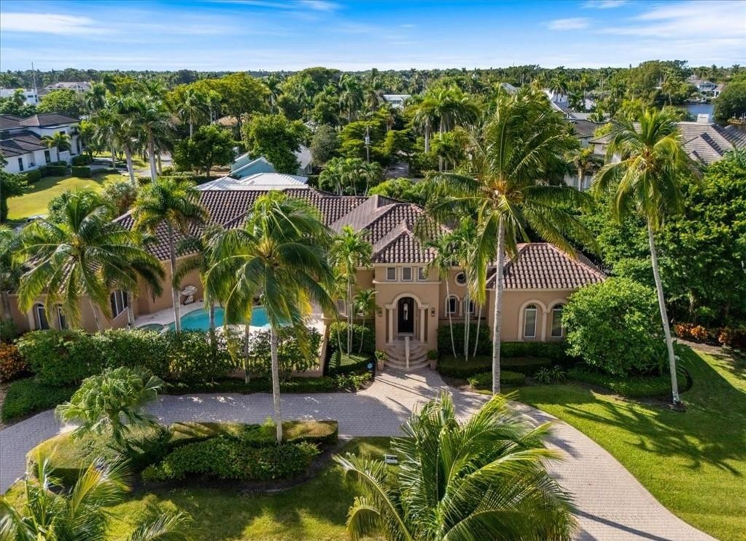 ***SEASONAL OR ANNUAL RENTAL***AQUALANE SHORES***STUNNING LUXURY RENTAL*** – photo 1