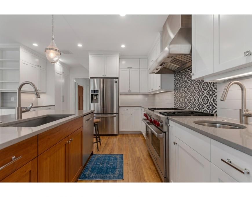 191 Davis Ave. – photo 1