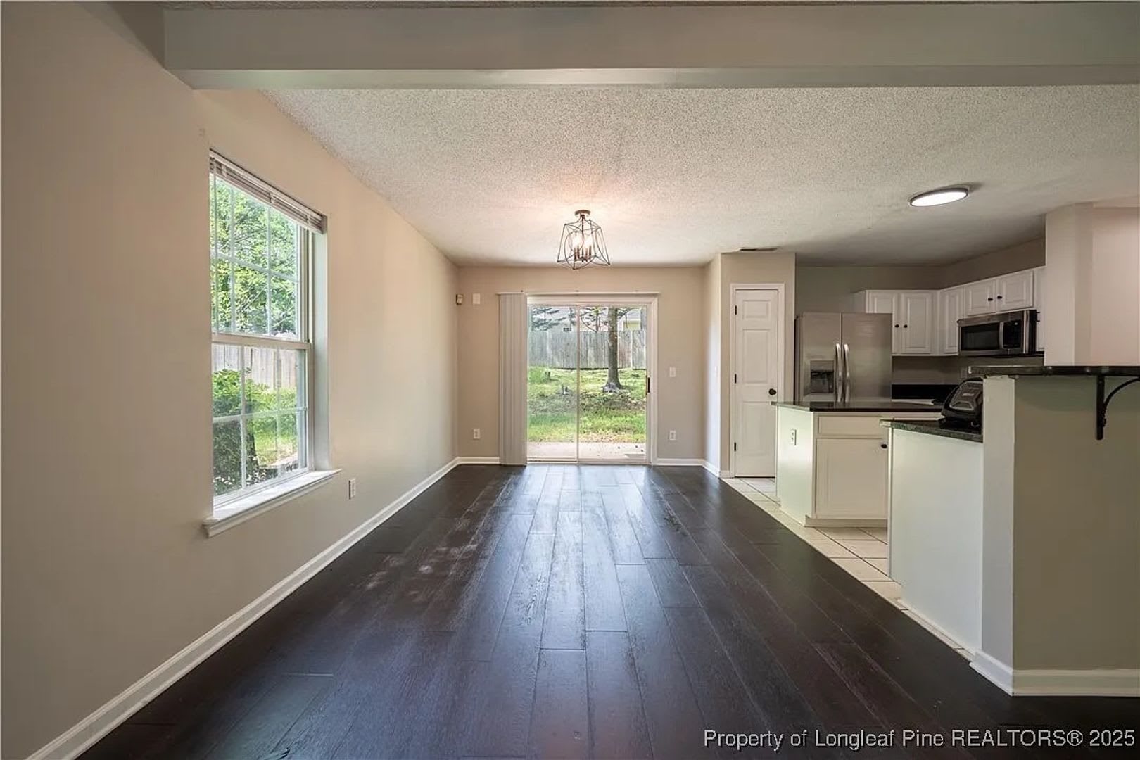 Room in 5 Bedroom Home at Feldspar Way – photo 1 of 31
