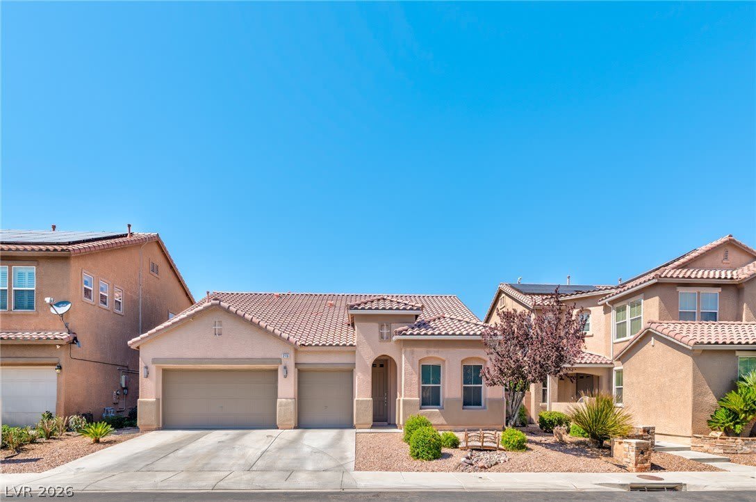 2116 Mistle Thrush Drive – photo 1