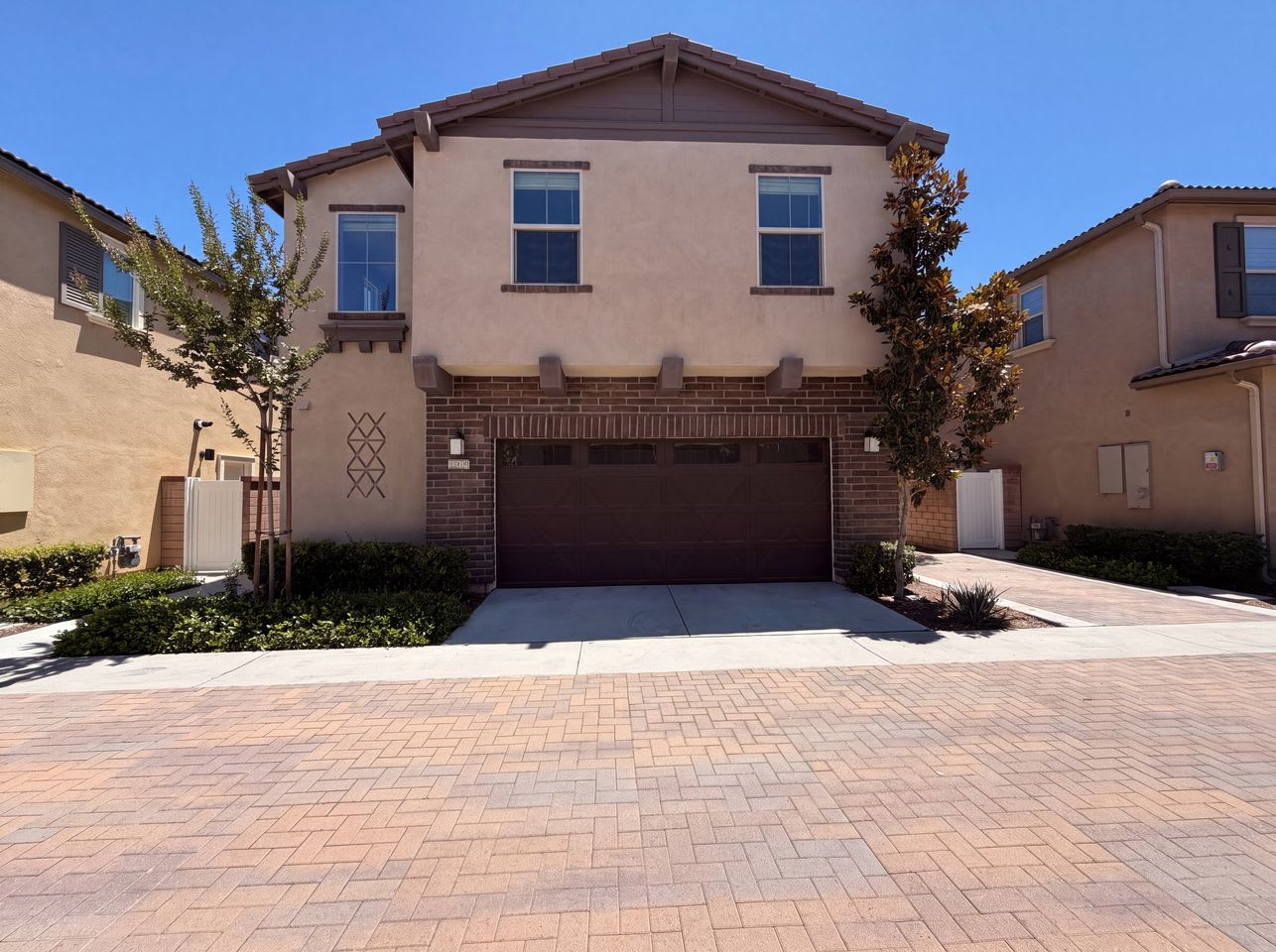 30400 Village Terrace Dr – photo 1 of 14