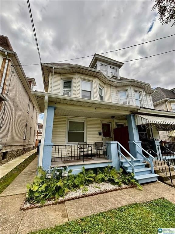 1840 Fairview Avenue – photo 1 of 11