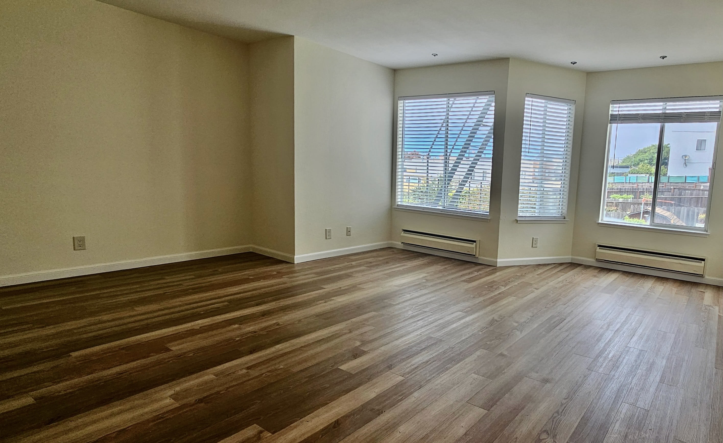 2310 Taraval Street – photo 1