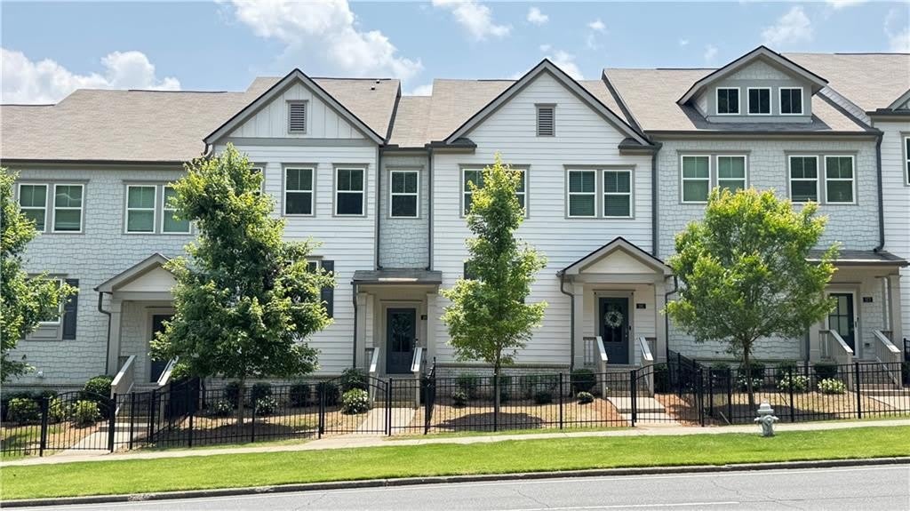 285 Vista Lane – photo 1 of 272