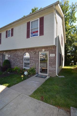 3531 S Oaklawn Cir – photo 1