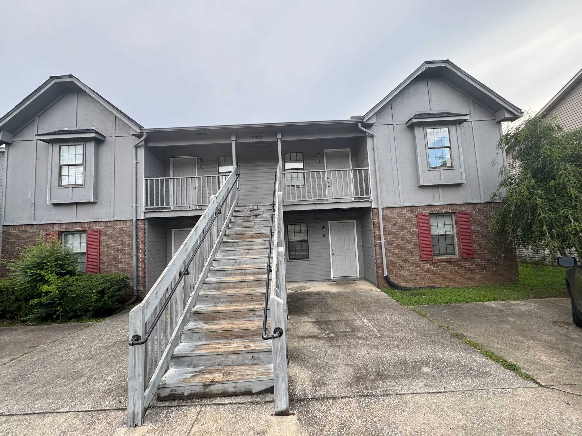 2913 Wimberly Drive Southwest – photo 1 of 103