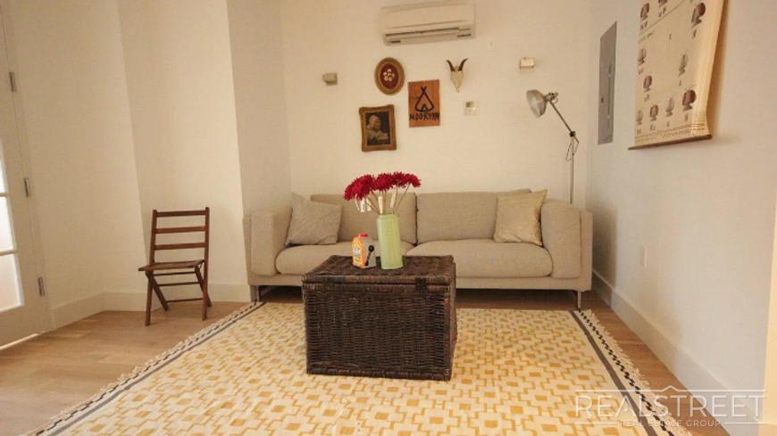 74 Maujer Street – photo 1