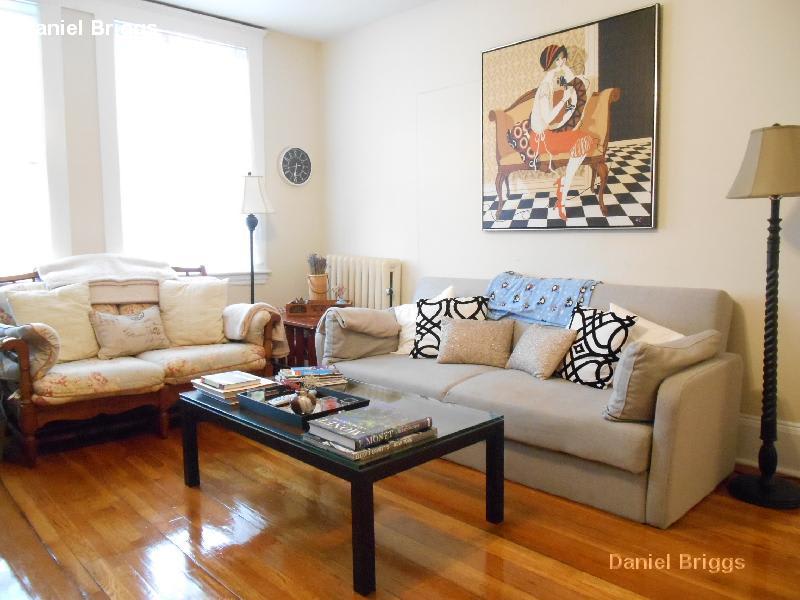 146 Chiswick Rd. – photo 1