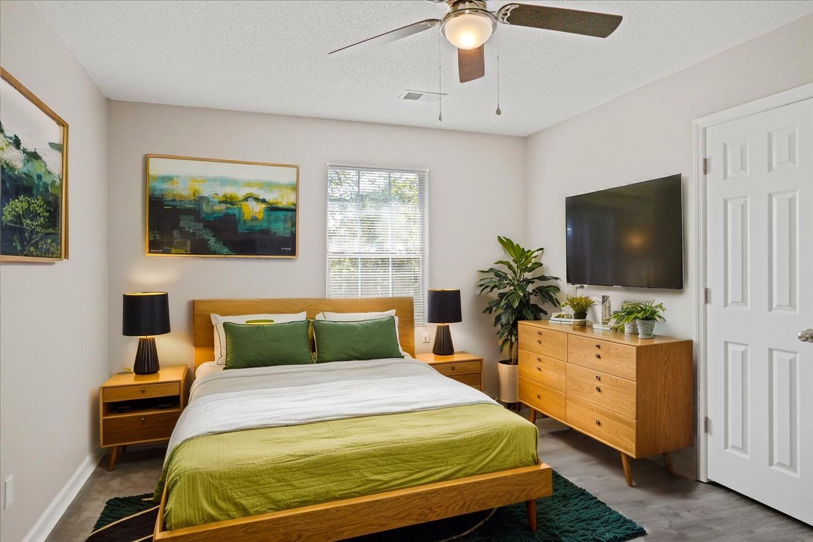 Briarwood Apartments – photo 1 of 30