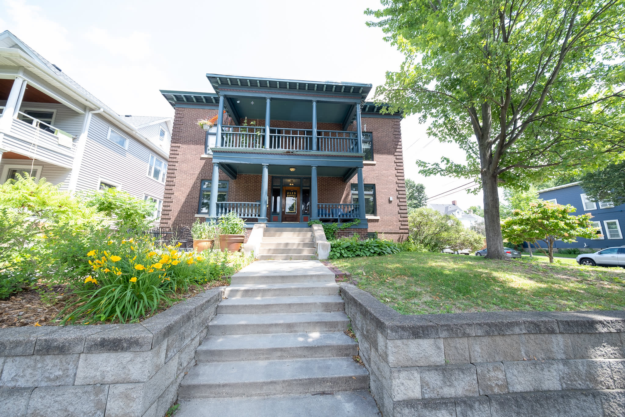 2125 Harriet Ave., Unit 2 – photo 1