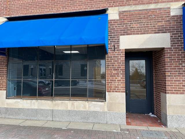 135 South Mill St – photo 1 of 11