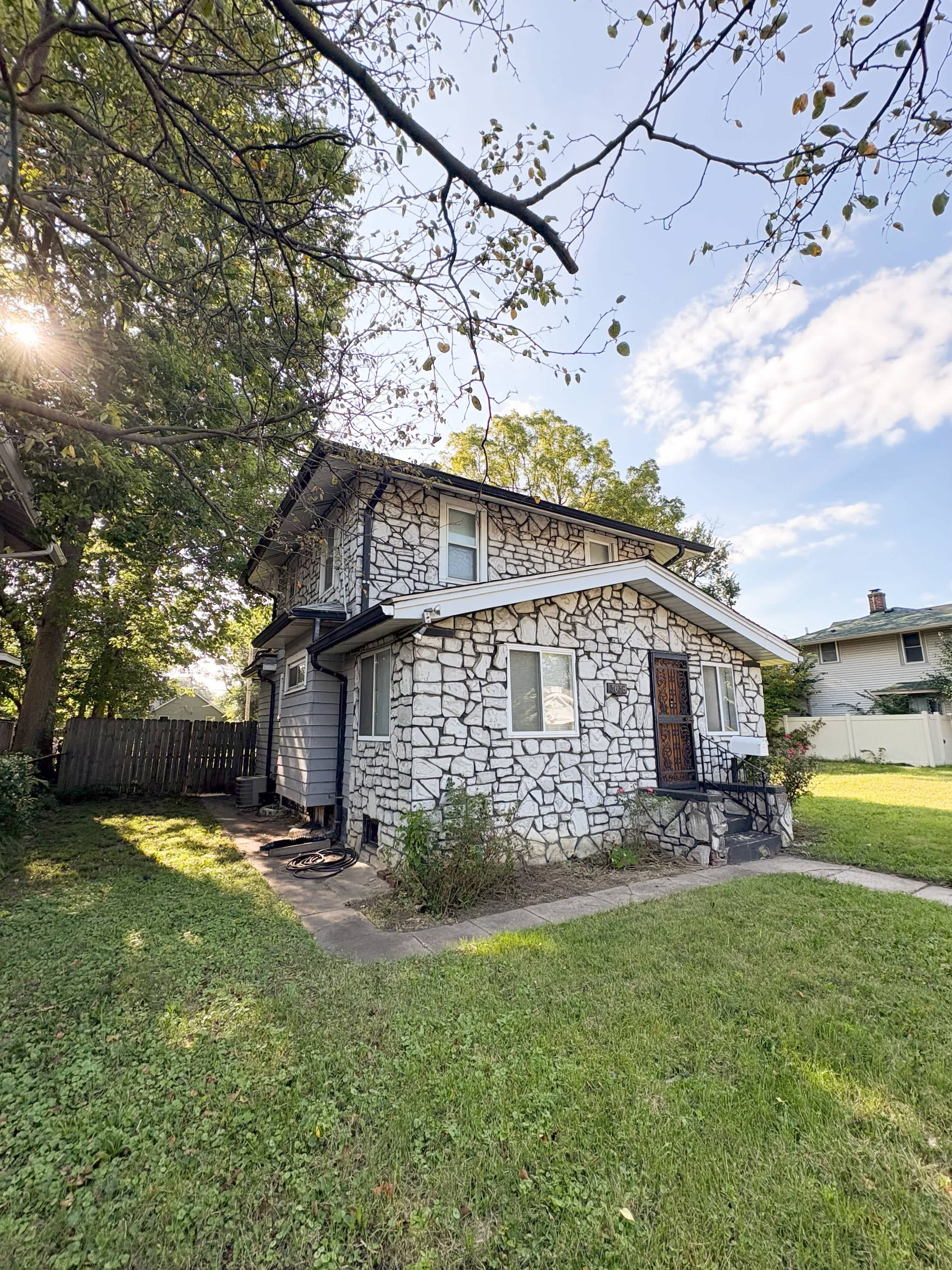 3638 N Capitol Ave – photo 1