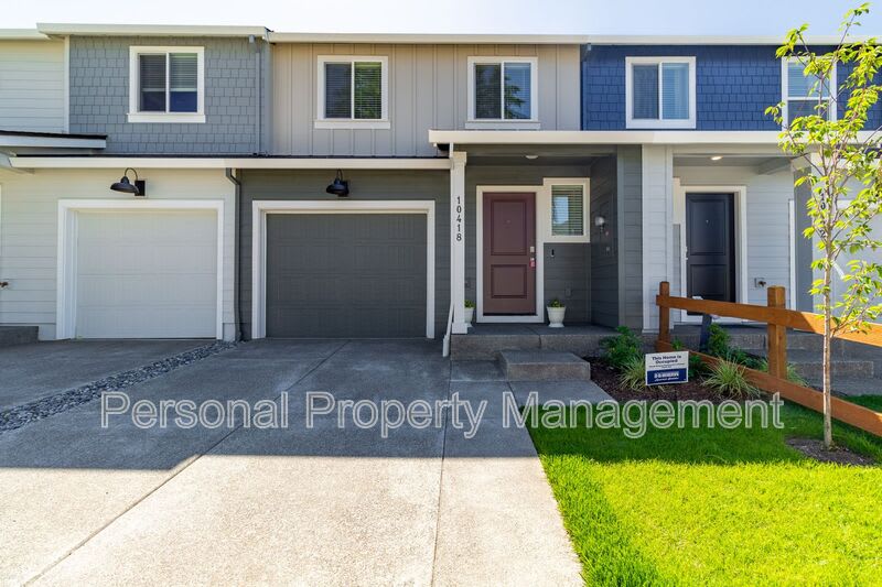 10418 NE 121st Ave – photo 1 of 20