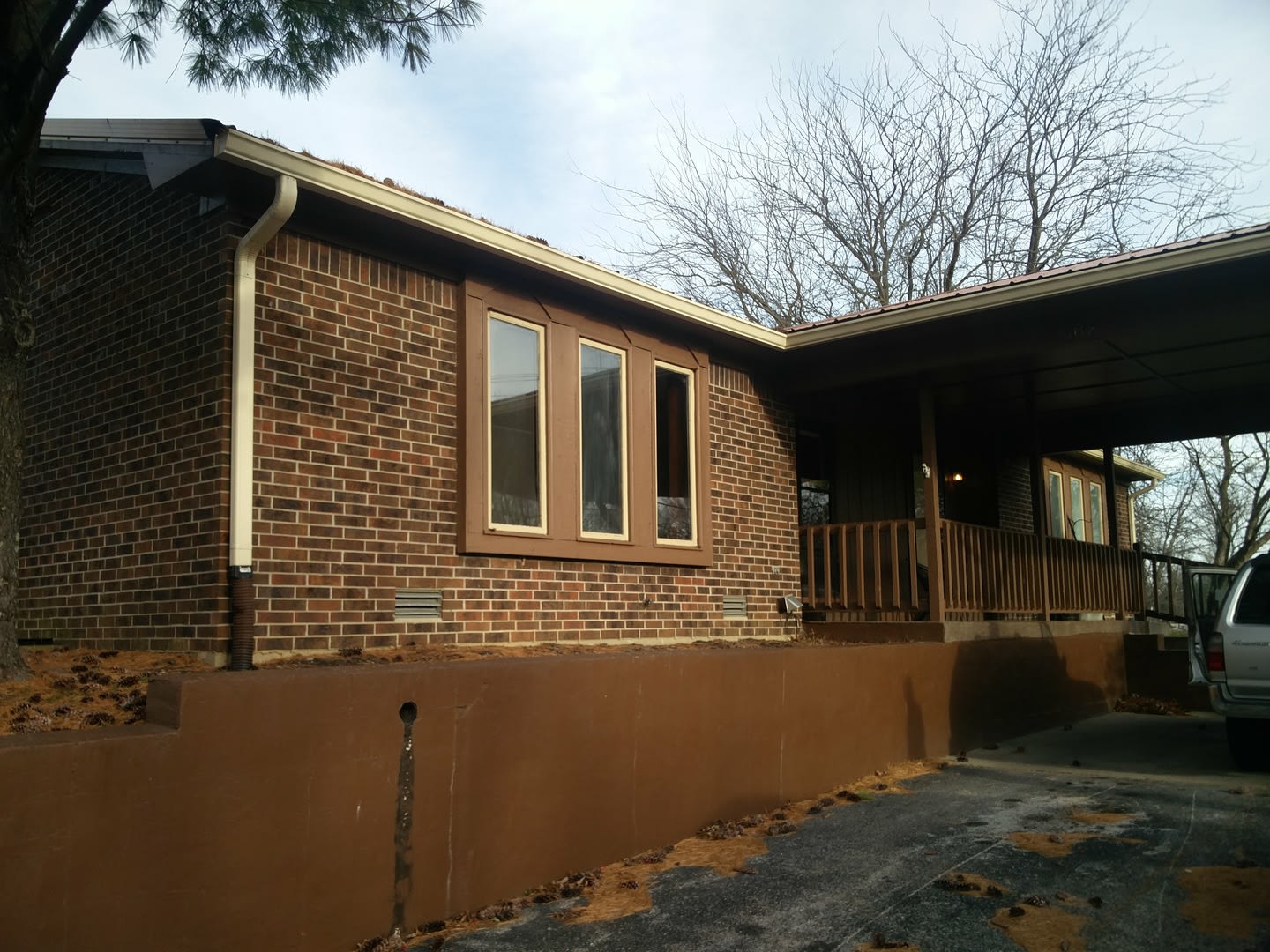 Los Ranchos – photo 1 of 12