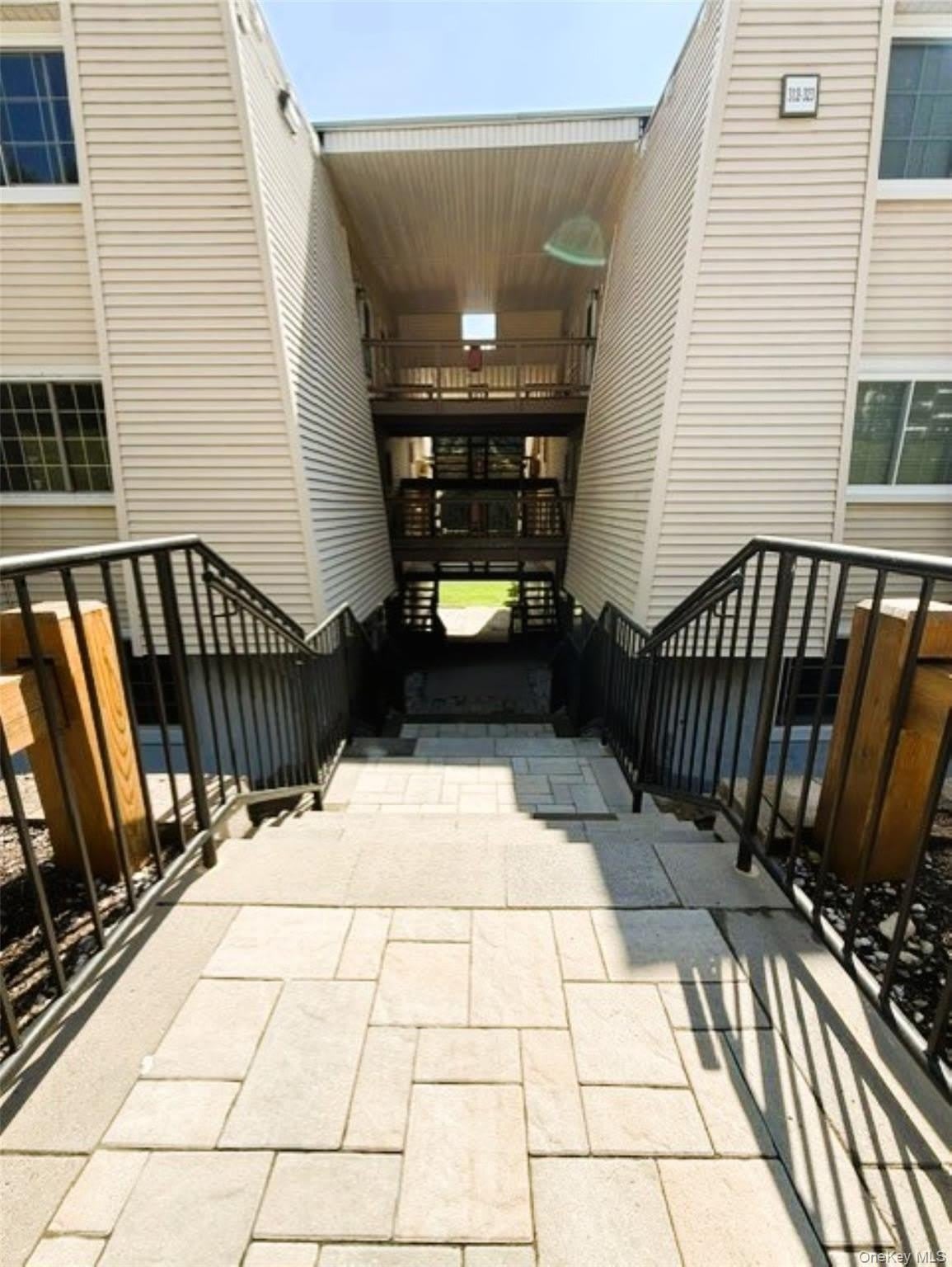 315 Fox Run Lane – photo 1 of 18