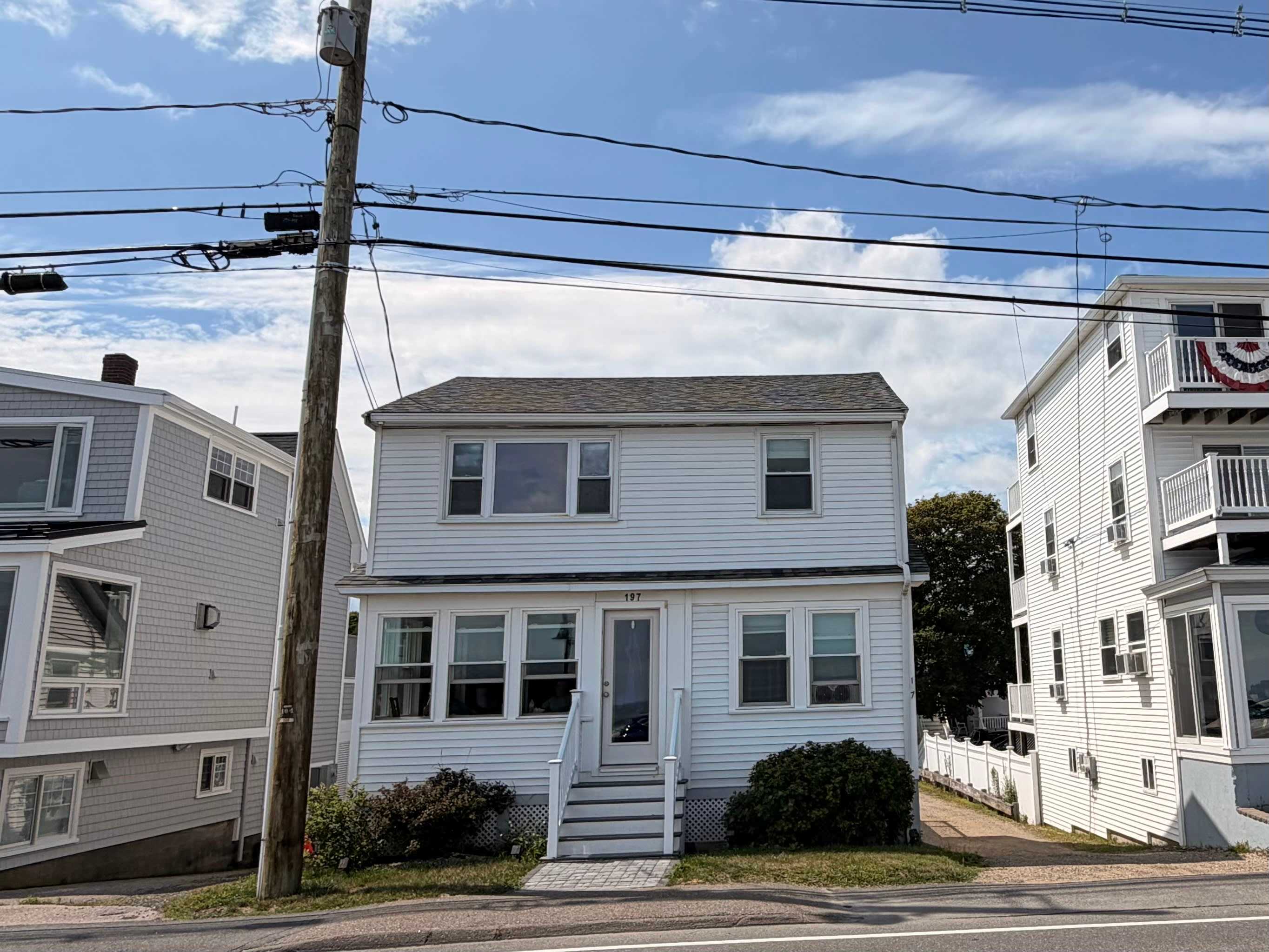 197 Long Beach Ave – photo 1 of 24