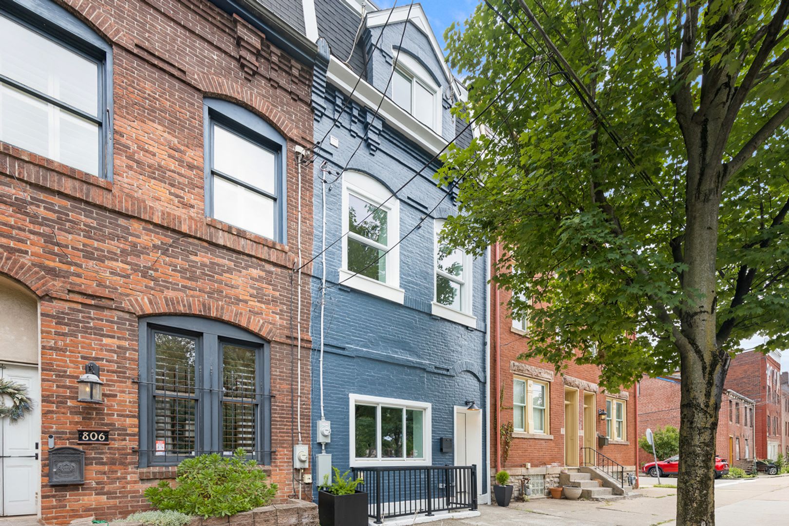 Furnished Luxury Home for Rent-Historic Deutschtown/Northside – photo 1