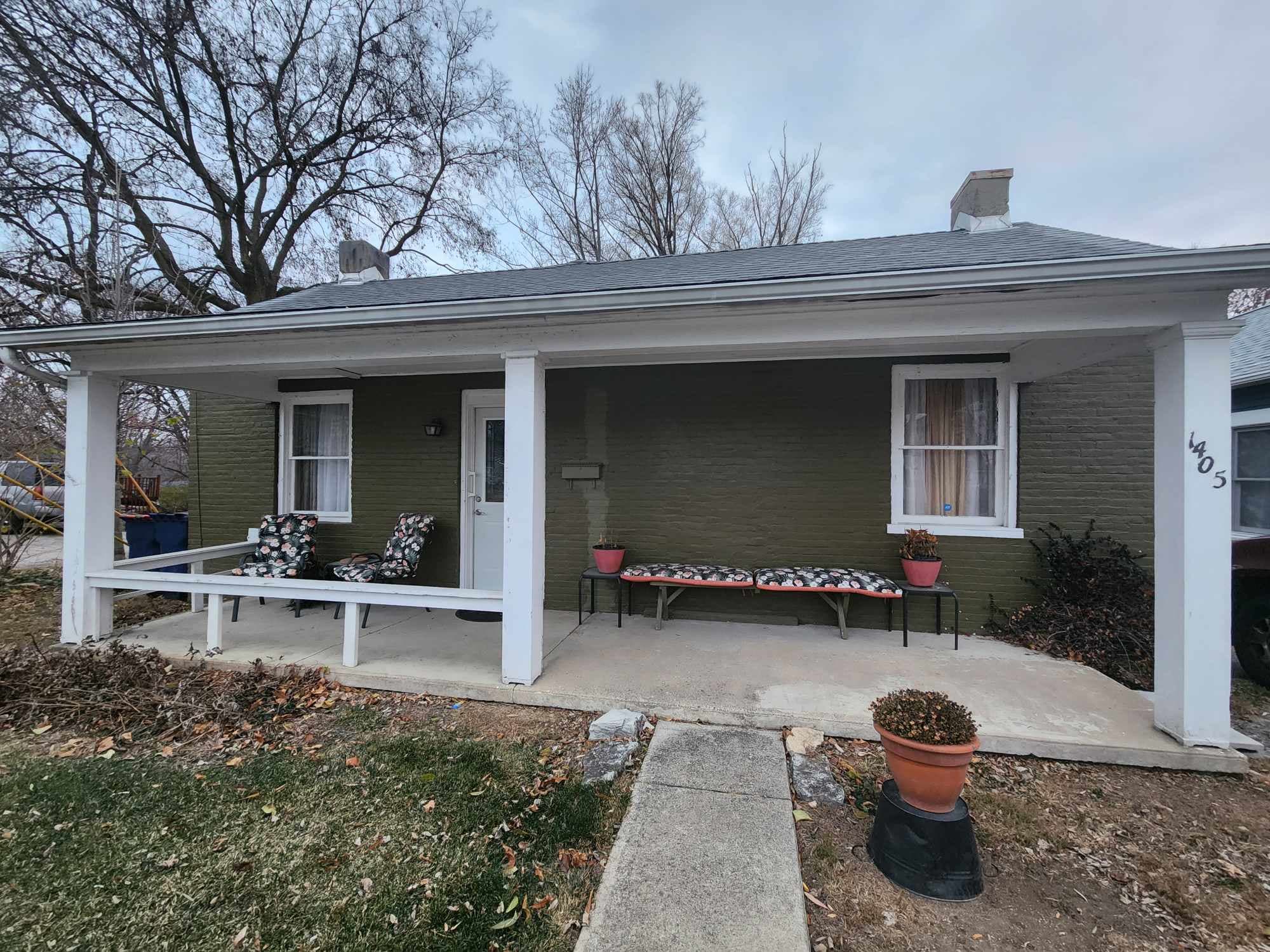 1405 Broadway – photo 1 of 33