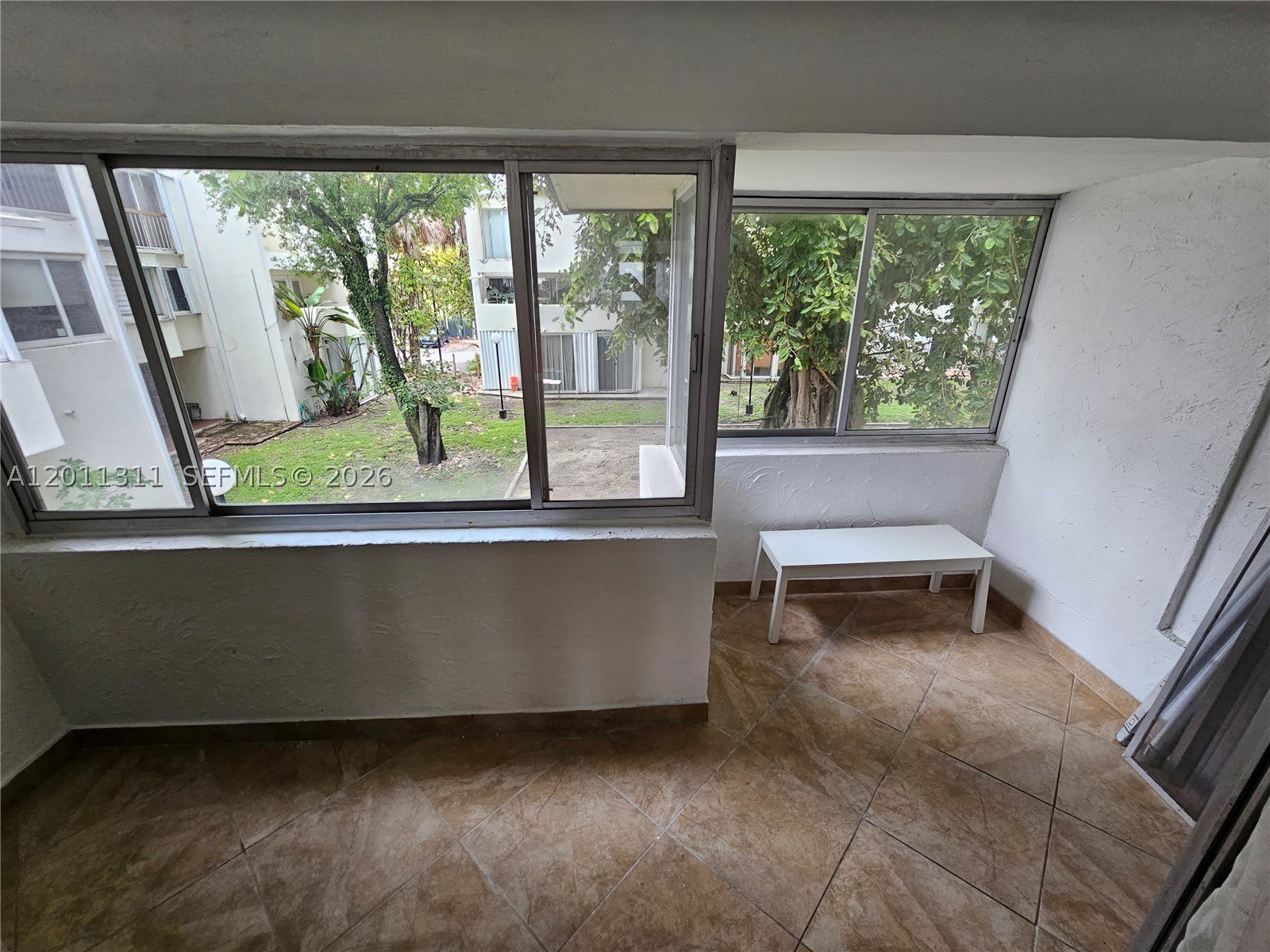 1912 SW 17th Ave – photo 1
