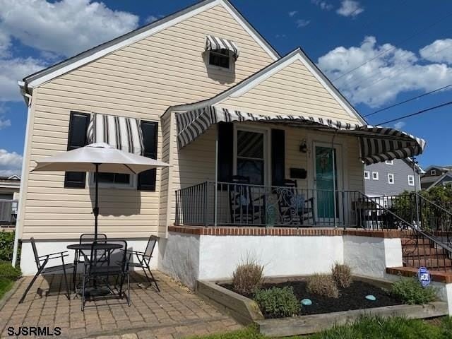 101 N Essex Ave – photo 1 of 17