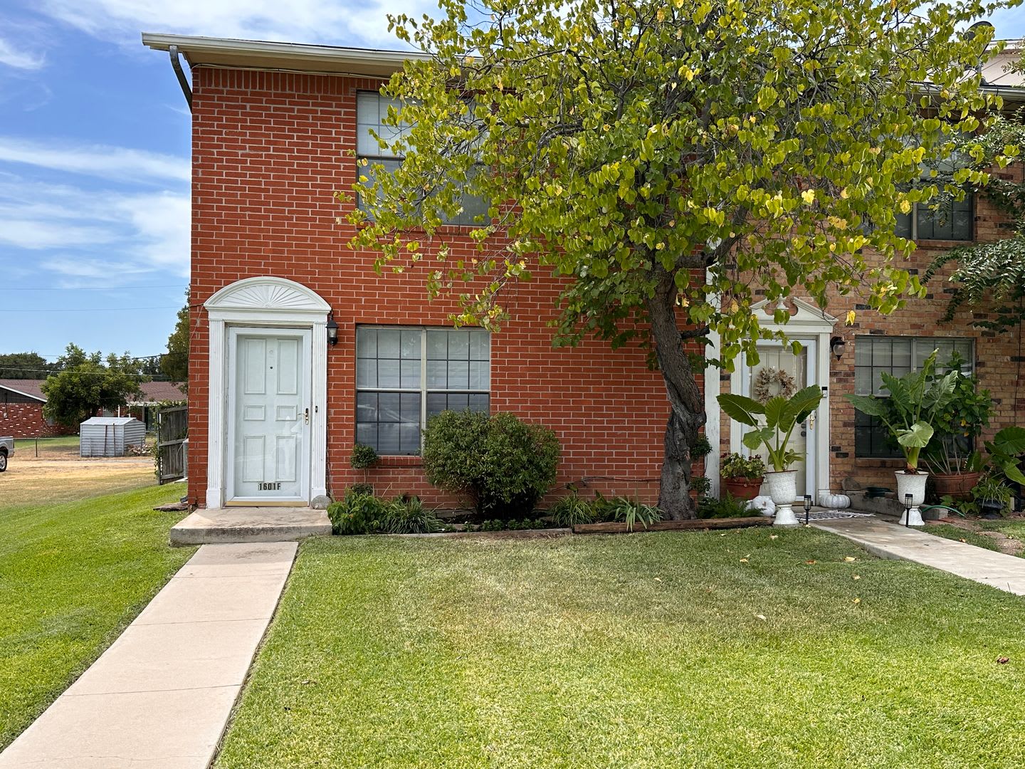 Updated 3 bed 2.5 bath townhome with private patio and 2 car garage – photo 1 of 25