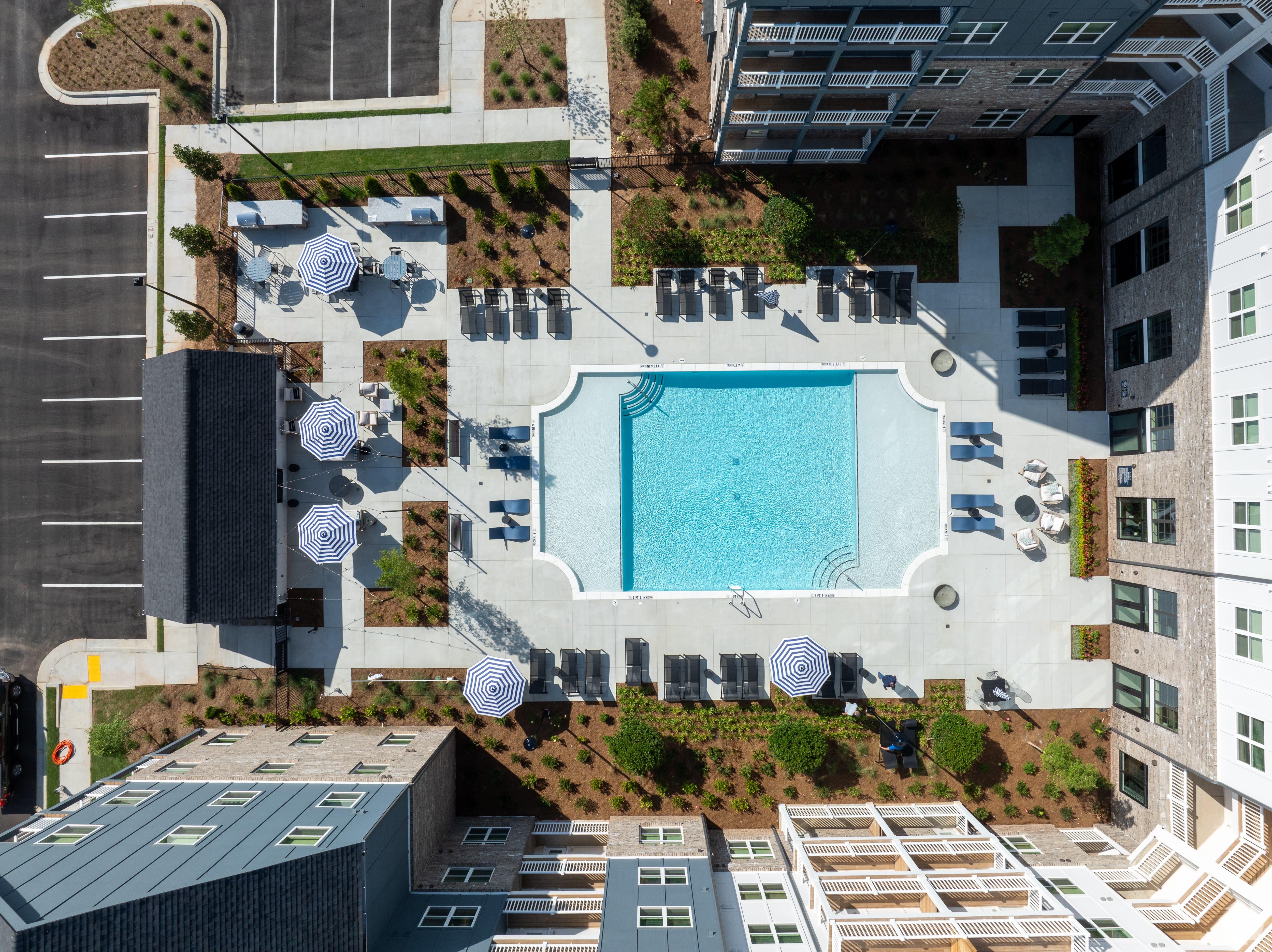 The Laurel – photo 1 of 9