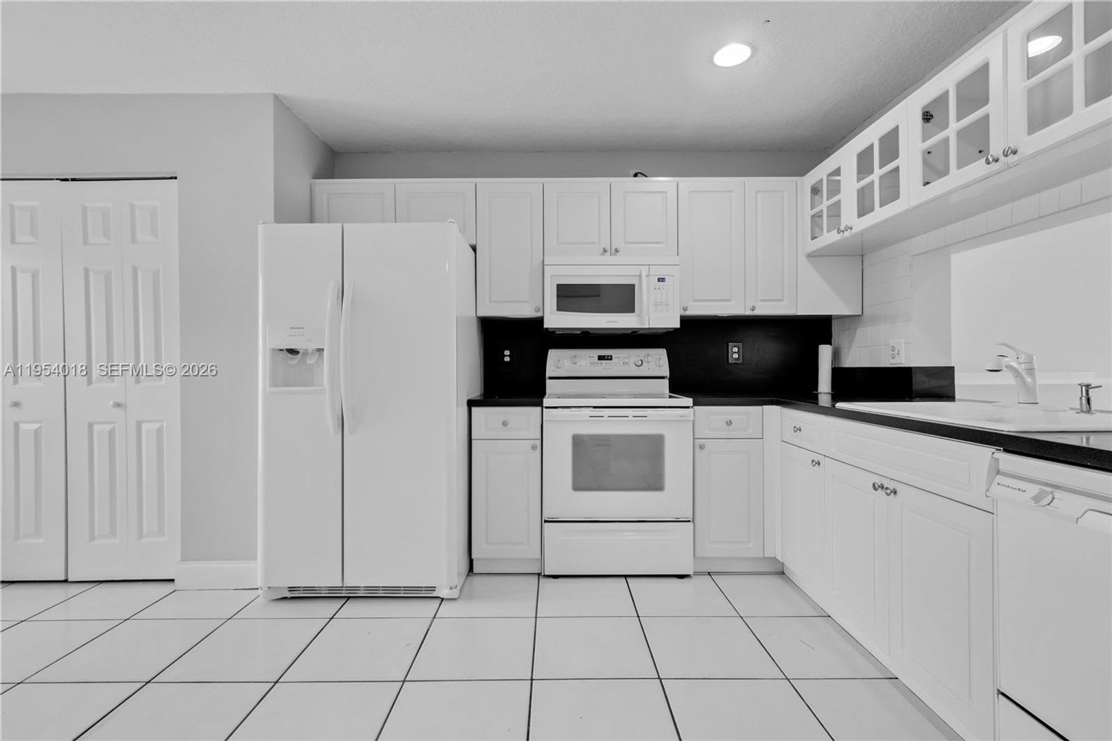 11668 SW 91st Terrace 11668, Miami, FL 33176 – photo 1