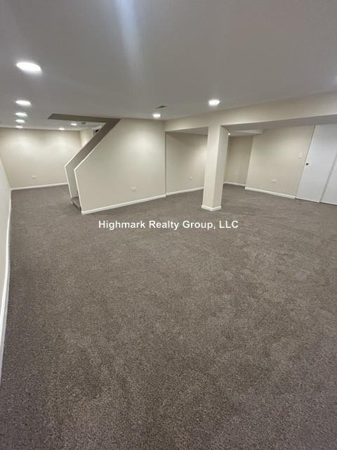 115 West Ash Ave. – photo 1 of 10
