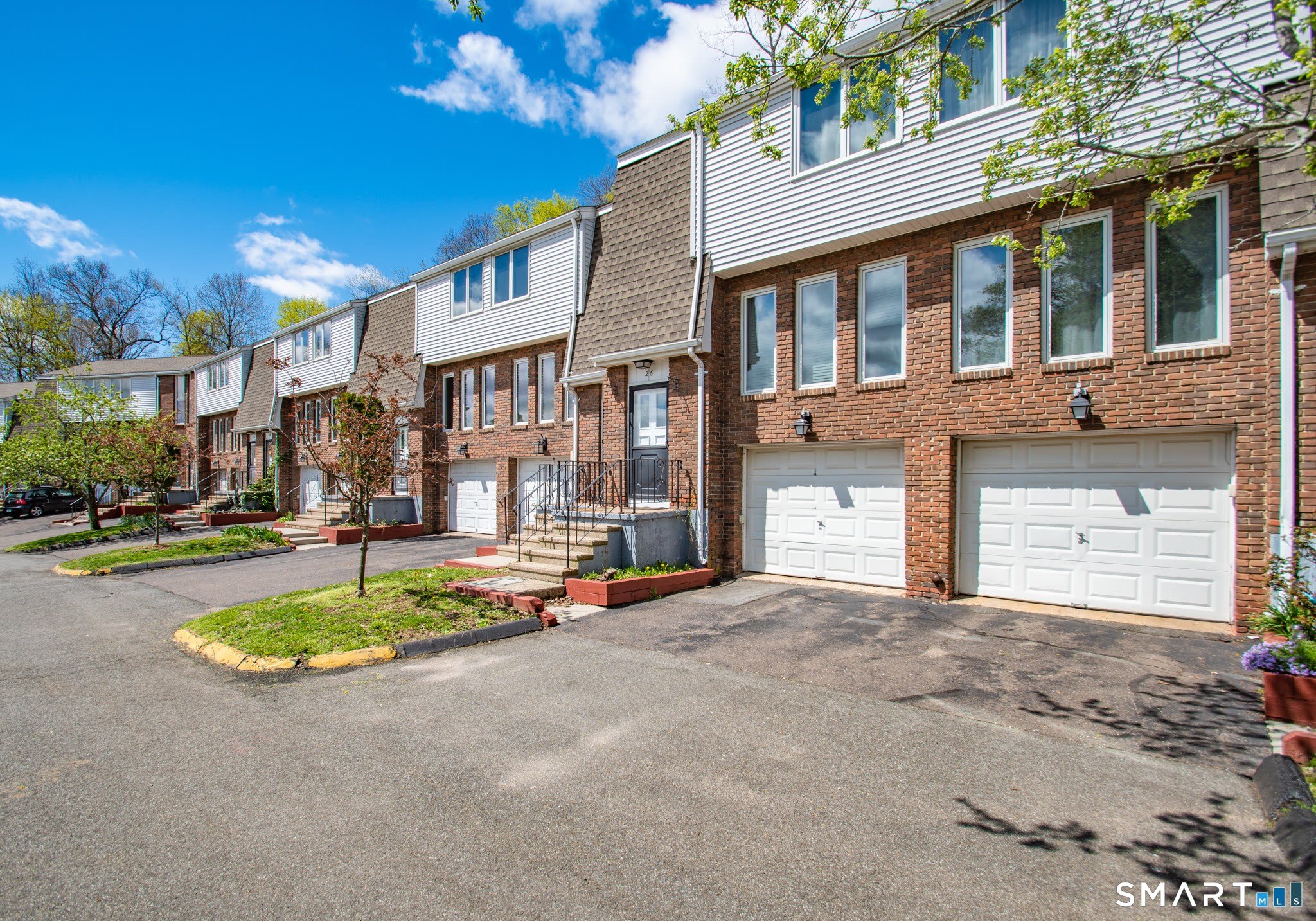 184 Gravel Street – photo 1