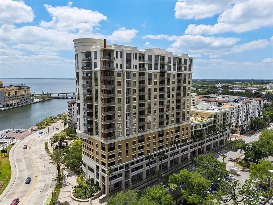 275 BAYSHORE Boulevard – photo 1