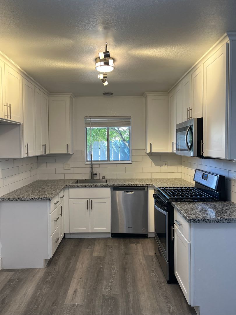 Richland Living Homes – photo 1 of 7