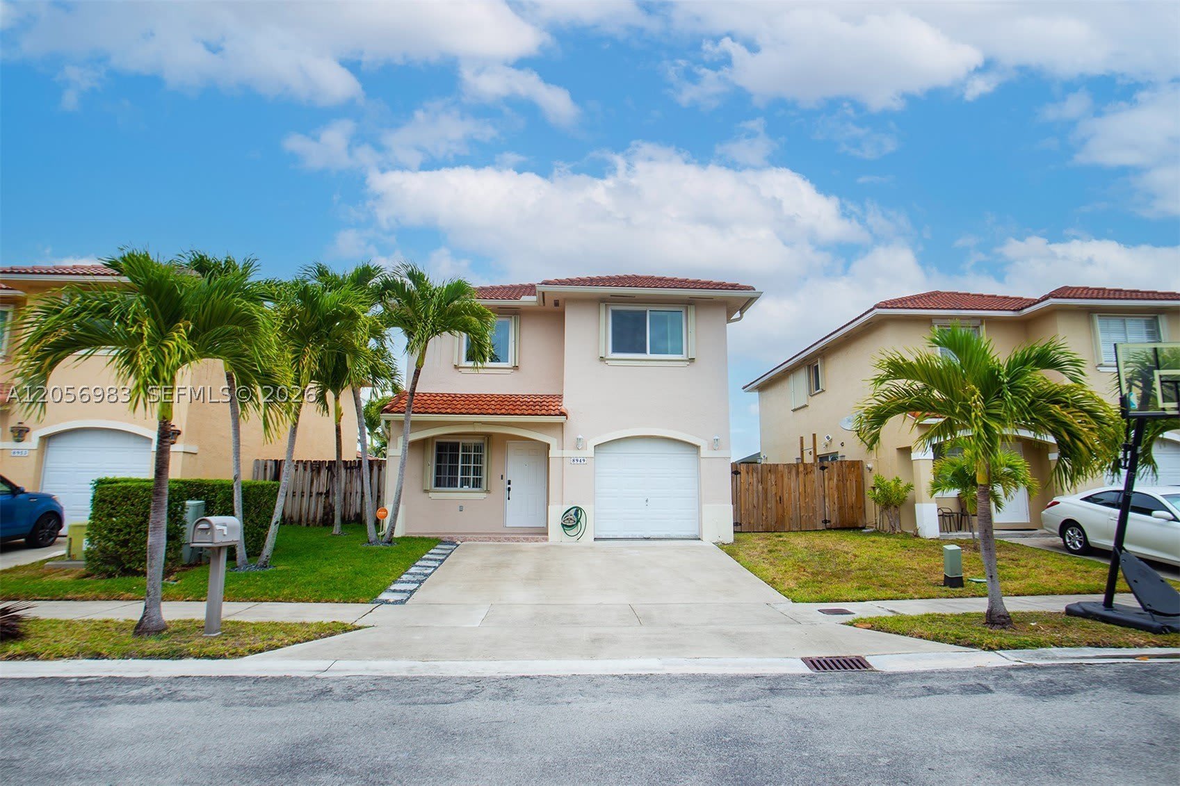 8949 SW 214th St – photo 1