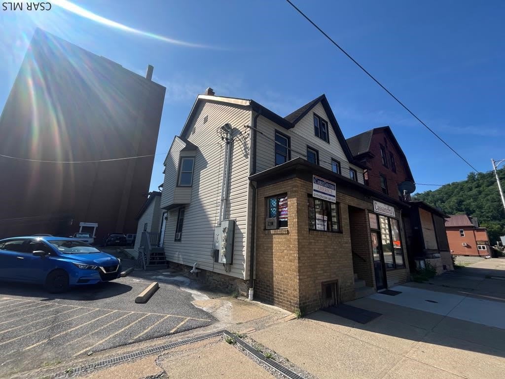307 Market St 2Nd Flr – photo 1 of 11