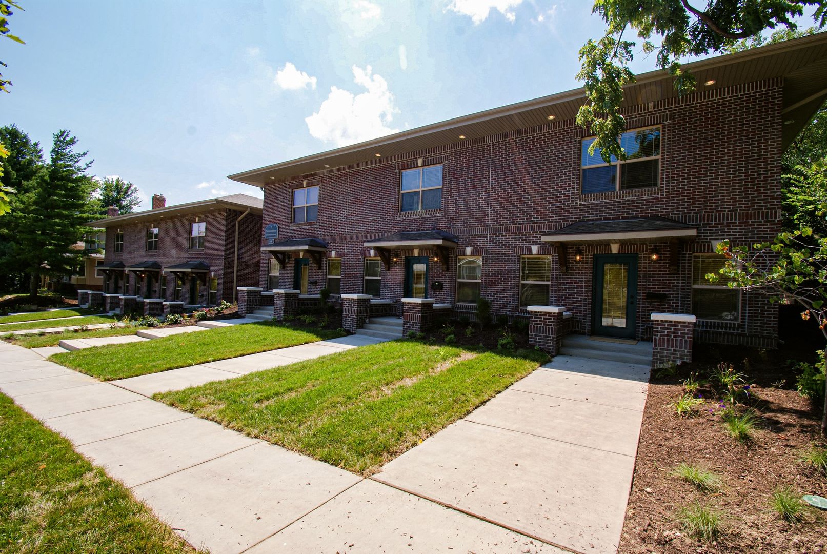 The Flats on Forty-One – photo 1