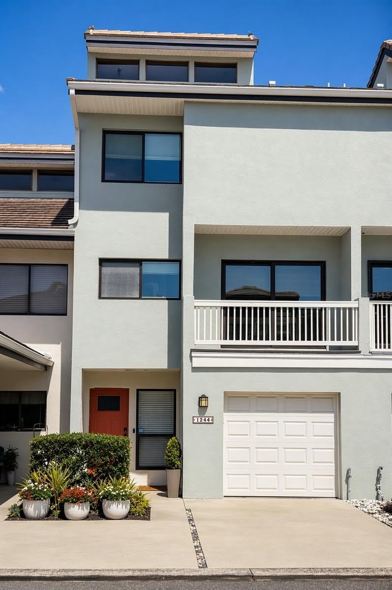 1244 BEACHSIDE – photo 1