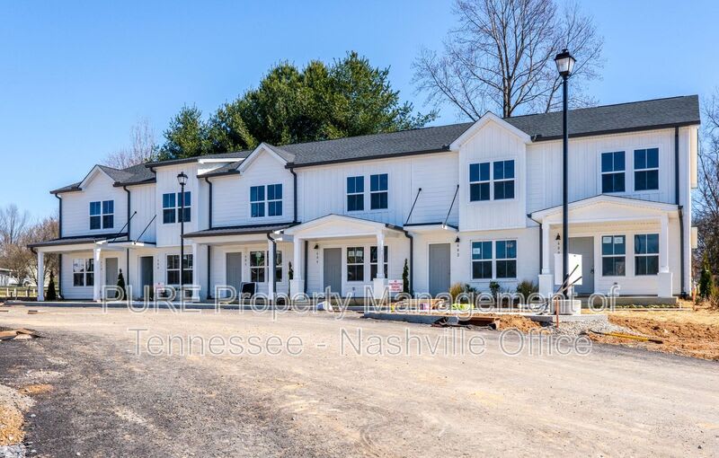600 Hadley Village Boulevard – photo 1