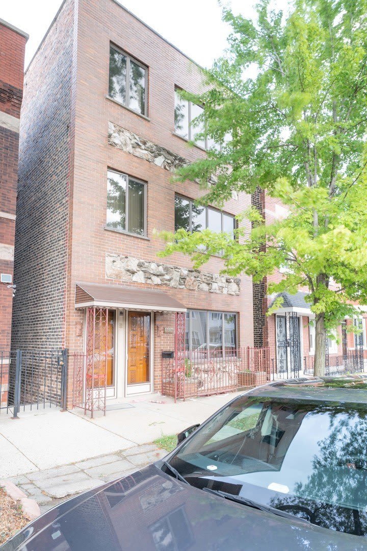 2625 S Union Avenue – photo 1