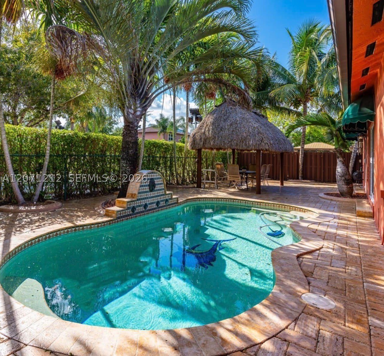 14571 SW 160th Ct – photo 1
