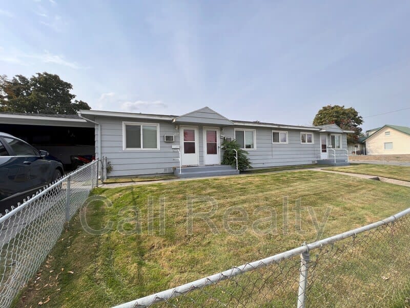 5223 N Crestline St. – photo 1