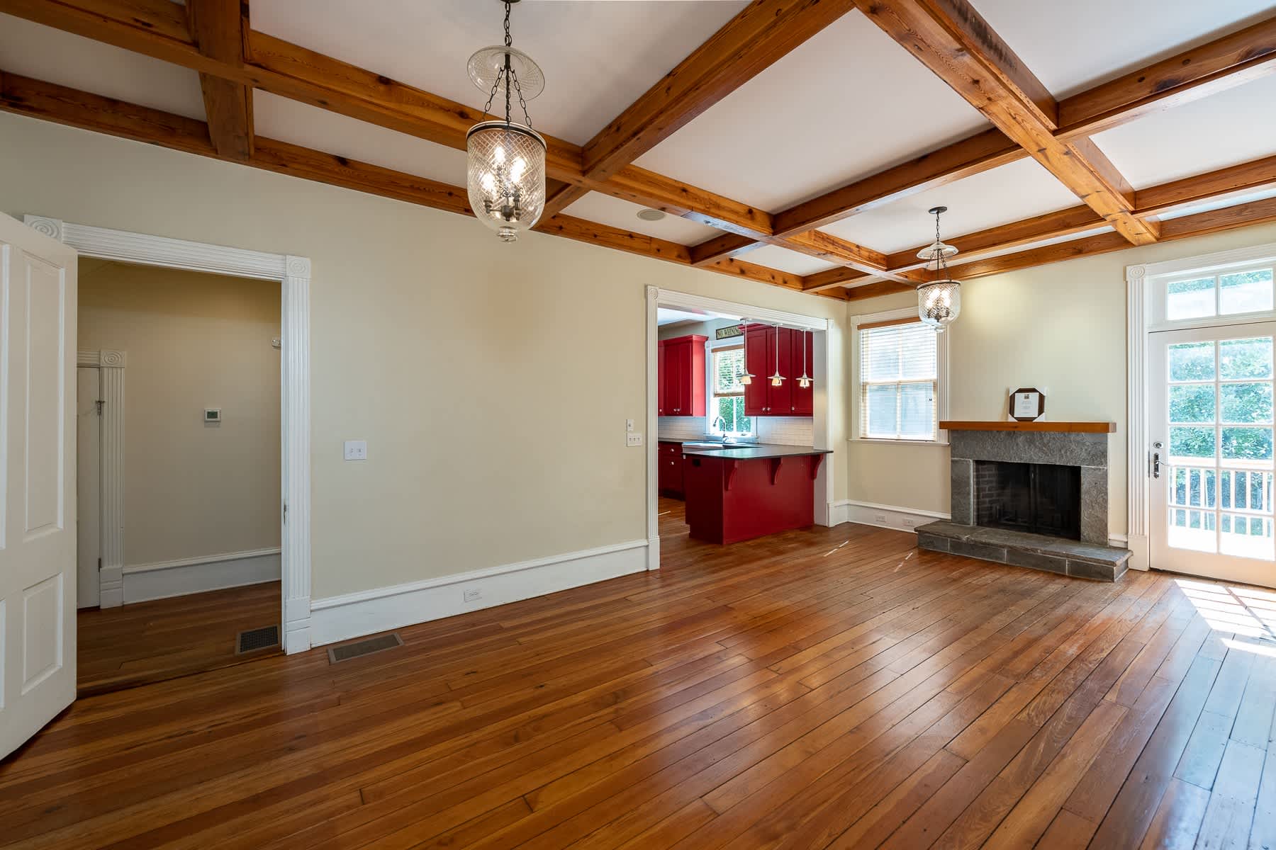 765 Woodland Ave SE – photo 1