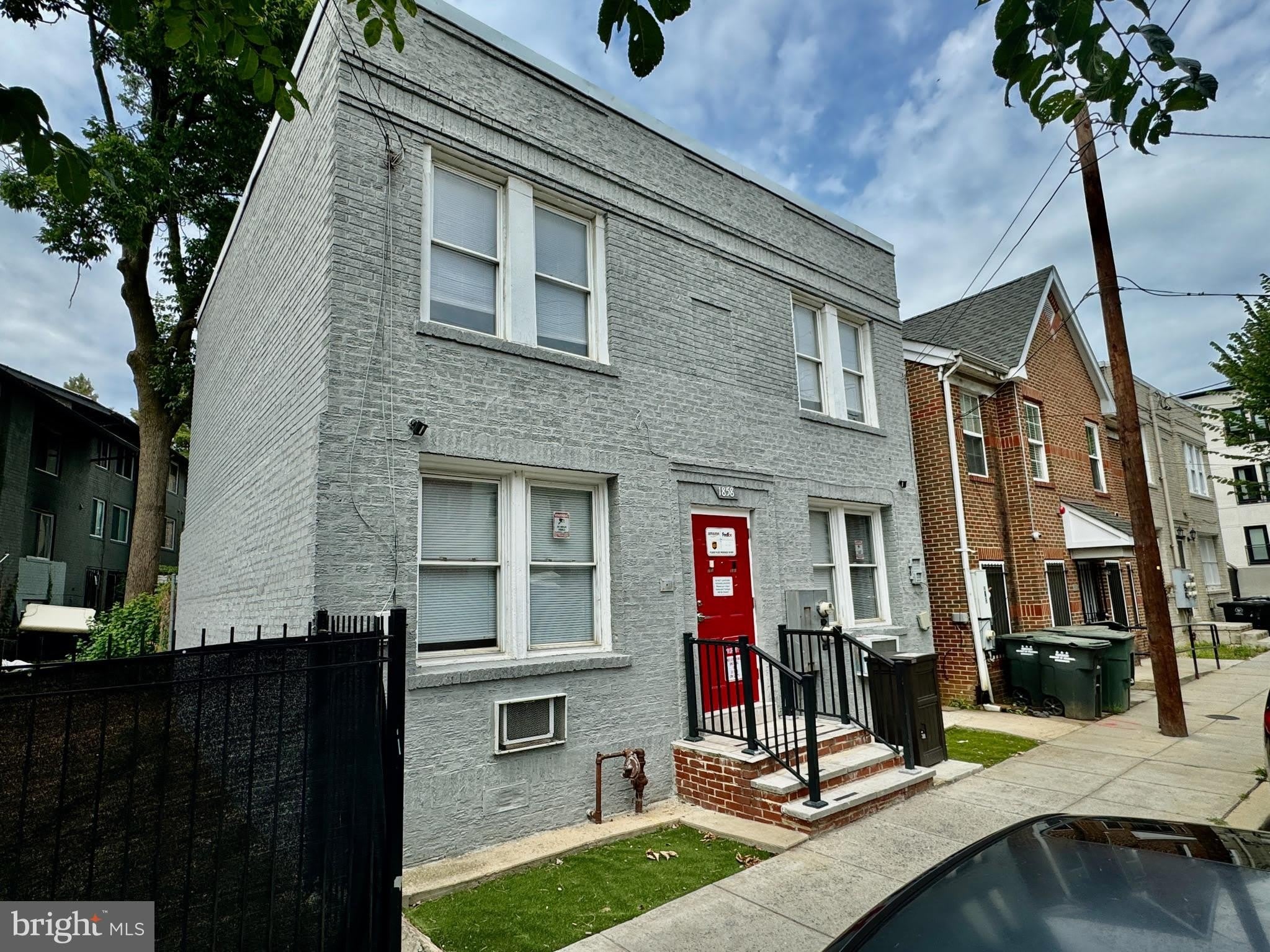 1858 KENDALL Street NE – photo 1