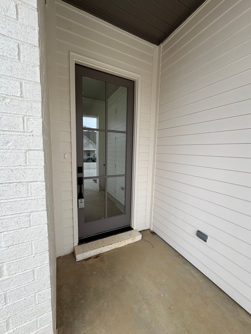 Belmont 806 – photo 1
