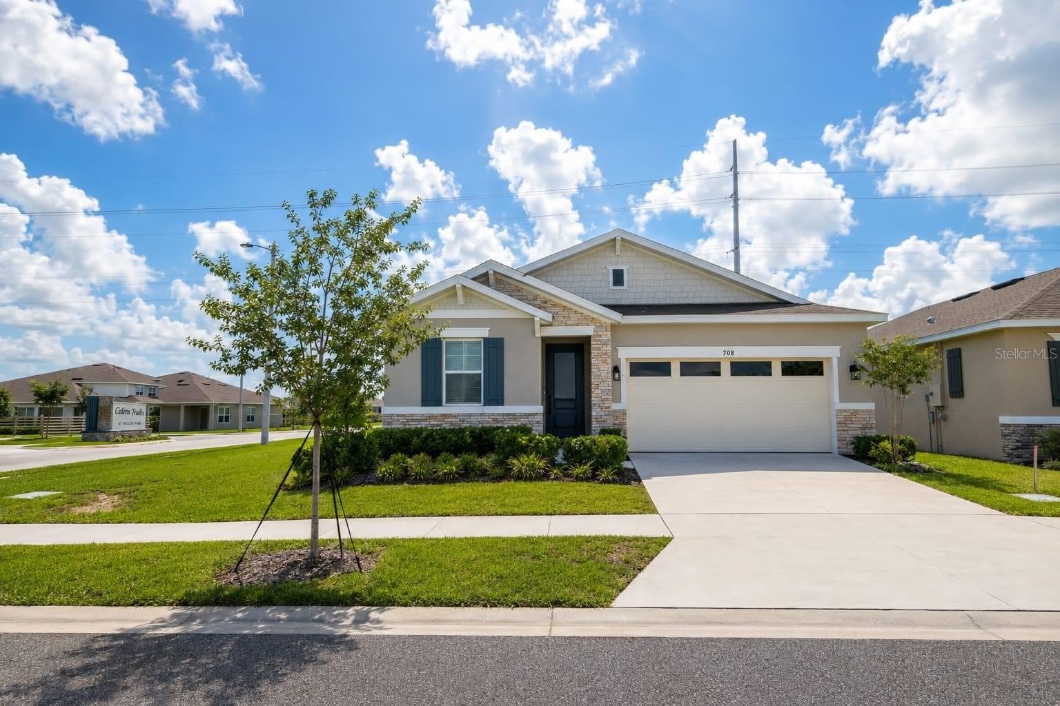 708 GRIFFON Avenue – photo 1 of 36